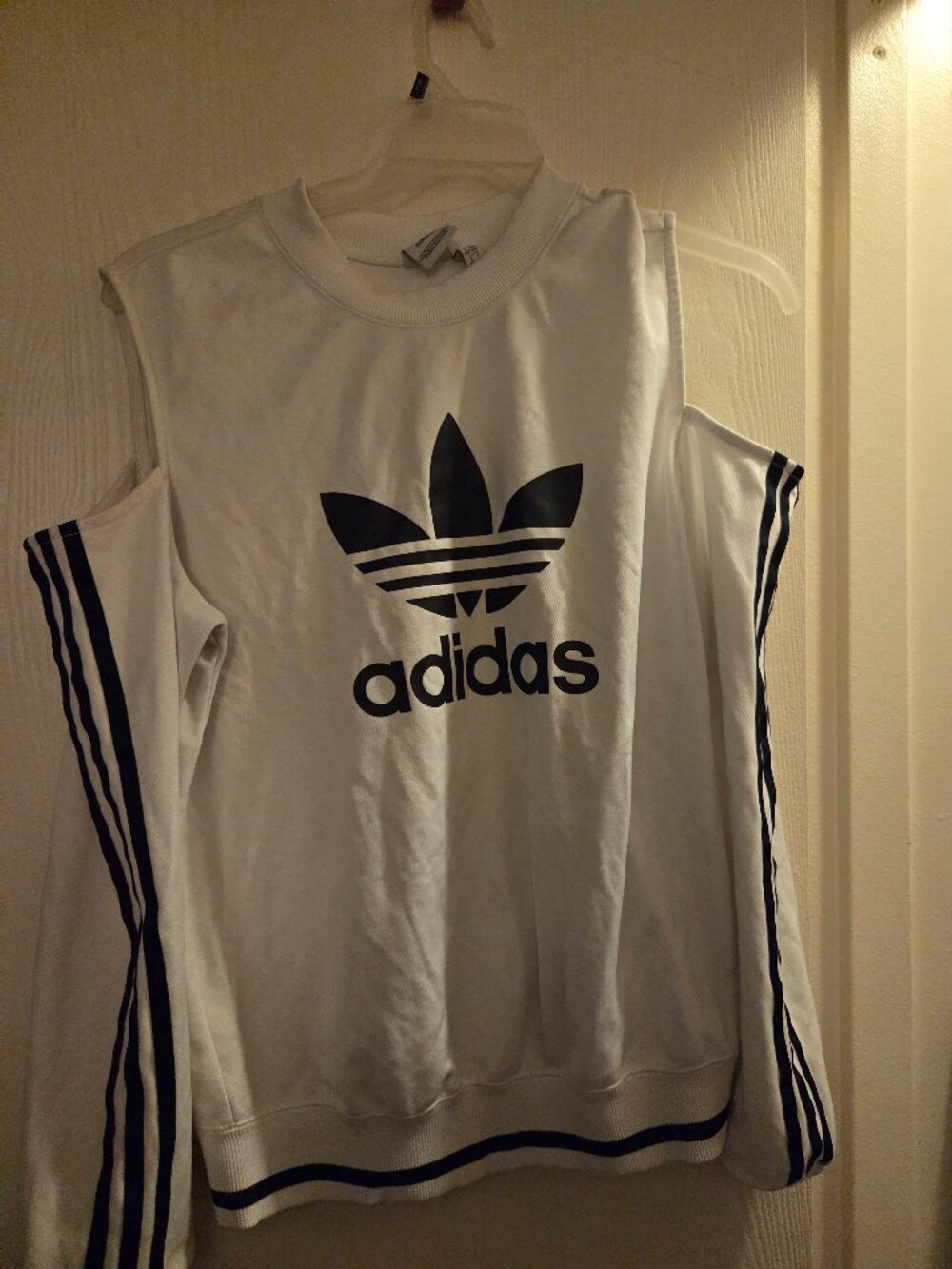 Adidas cutout sleeves